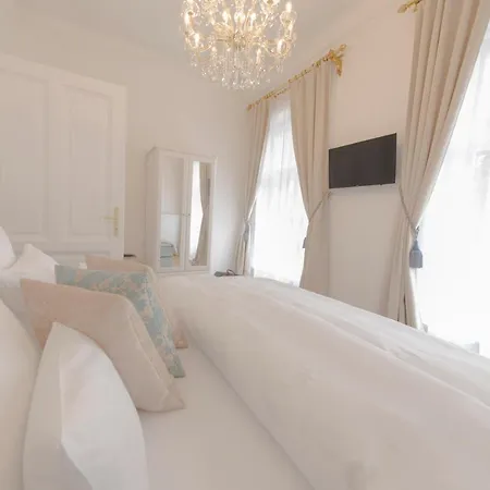 Apartament Palais Gutenberg La Klagenfurt am Woerthersee