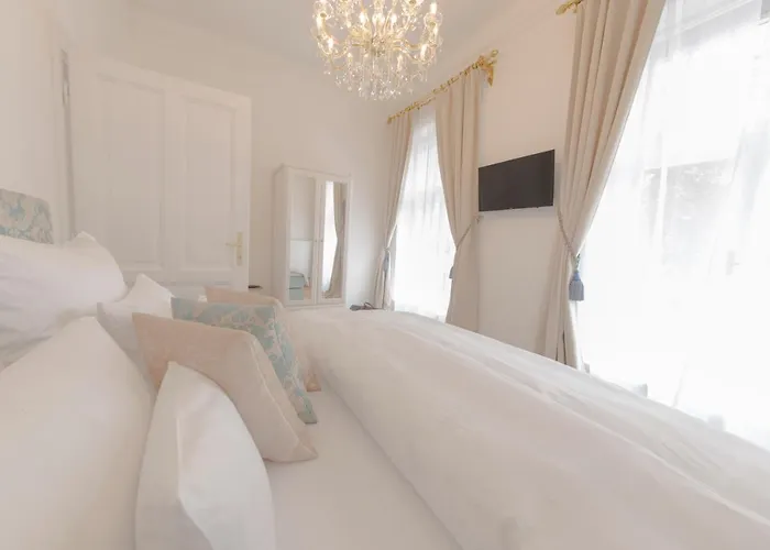 Apartment Palais Gutenberg La Klagenfurt am Woerthersee